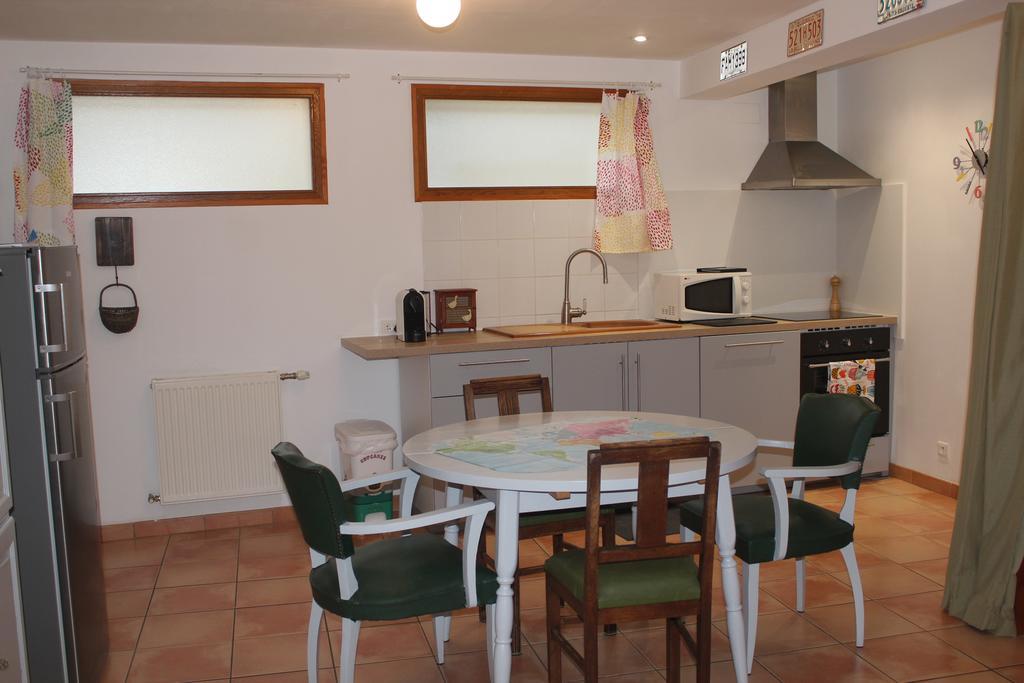Le Quebec Apartment Arrigny Екстериор снимка